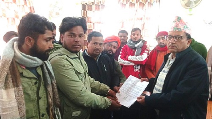 सामाजिक सञ्जालमा आपत्तिजनक टिप्पणी गर्ने उपर कारबाहीको माग