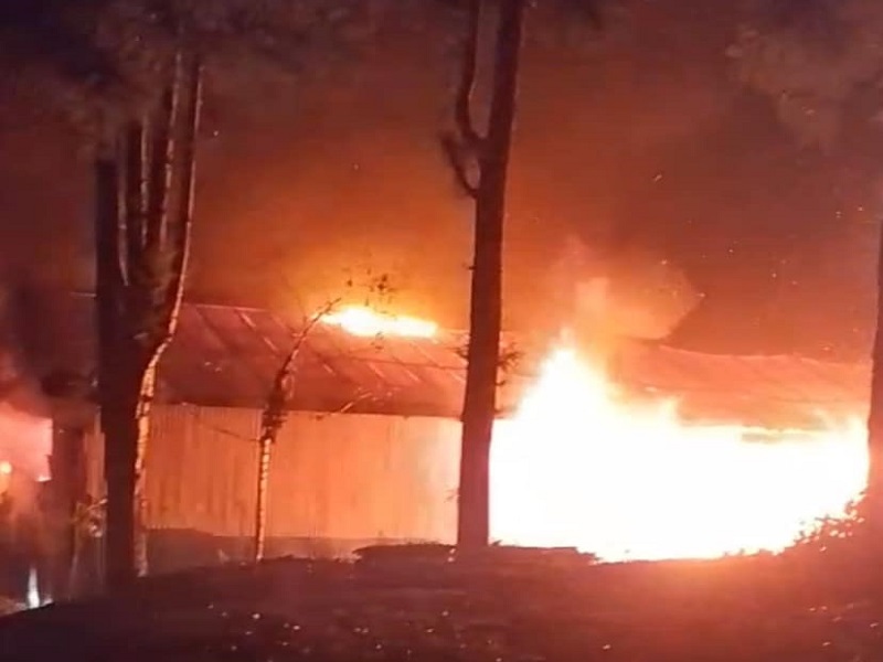 इलामको जस्वीरे चिया उद्योगमा आगलागी, झन्डै ७ करोड रुपैयाँको क्षति