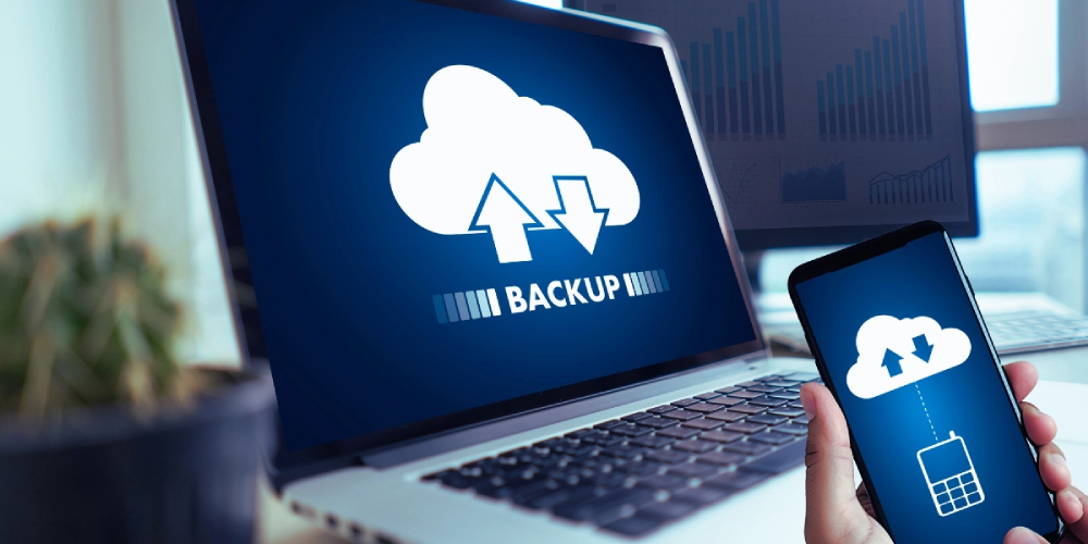 फोटोहरू ब्याकअप गर्दै हुनुहुन्छ ? यी केही गल्ती गर्दा वर्षौँका तस्बिर सधैँका लागि मेटिन सक्छन्